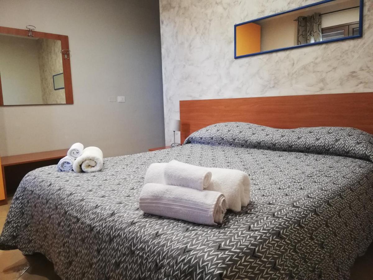 Anthea Dell' Etna Bed and Breakfast Santa Venerina Buitenkant foto