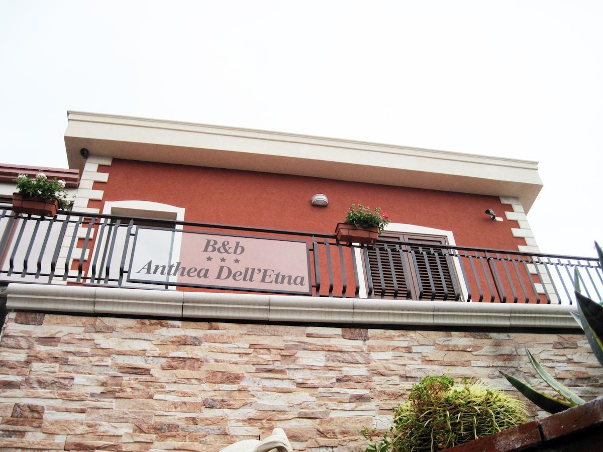 Anthea Dell' Etna Bed and Breakfast Santa Venerina Buitenkant foto
